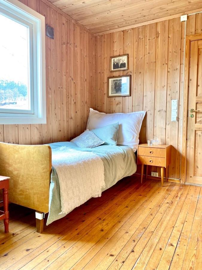 Stort Og Autentisk Hus I Skjak - Kort Vei Til Lom! Екстер'єр фото